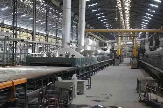 陶瓷廠廢氣惡臭讓人苦不堪言，Dejing的凈?除臭劑幫助企業(yè)達標排放！.jpg