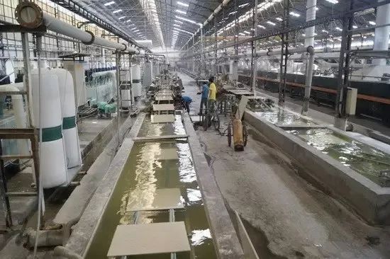 陶瓷廠廢氣惡臭讓人苦不堪言，Dejing的凈?除臭劑幫助企業(yè)達標排放！.jpg
